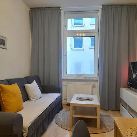 Zwei-Zimmer Wohnung In Wiesbadens Westend Ngoại thất bức ảnh